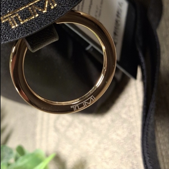 NWT Tumi Voyageur Ruma Small Crossbody Messenger Bag - Picture 7 of 16